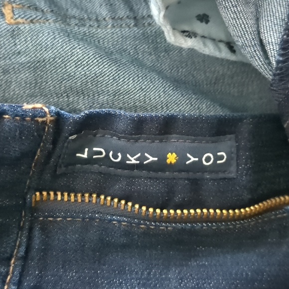 Jeans - Picture 4 of 4